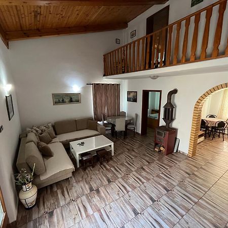 Holiday Home Bratica Улцинь Екстер'єр фото