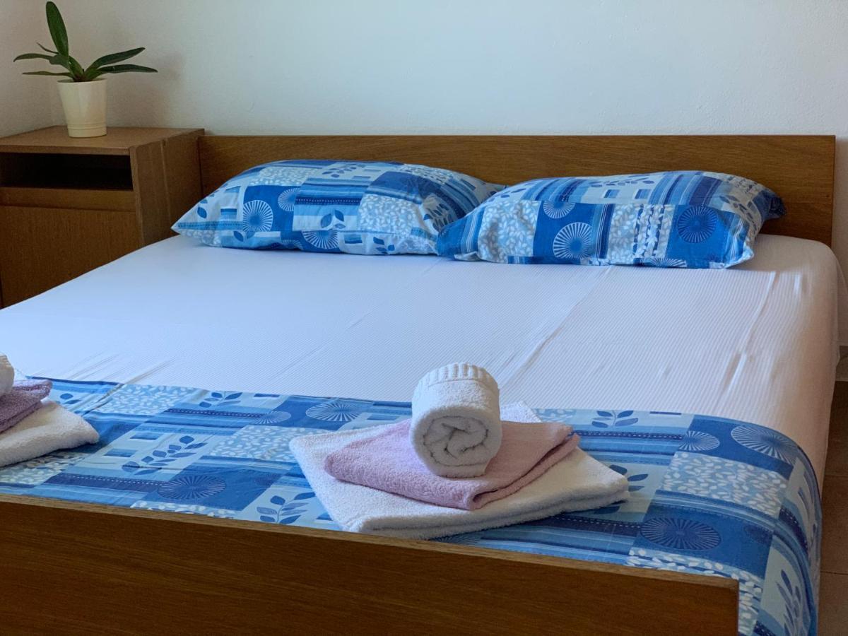 Holiday Home Bratica Улцинь Екстер'єр фото